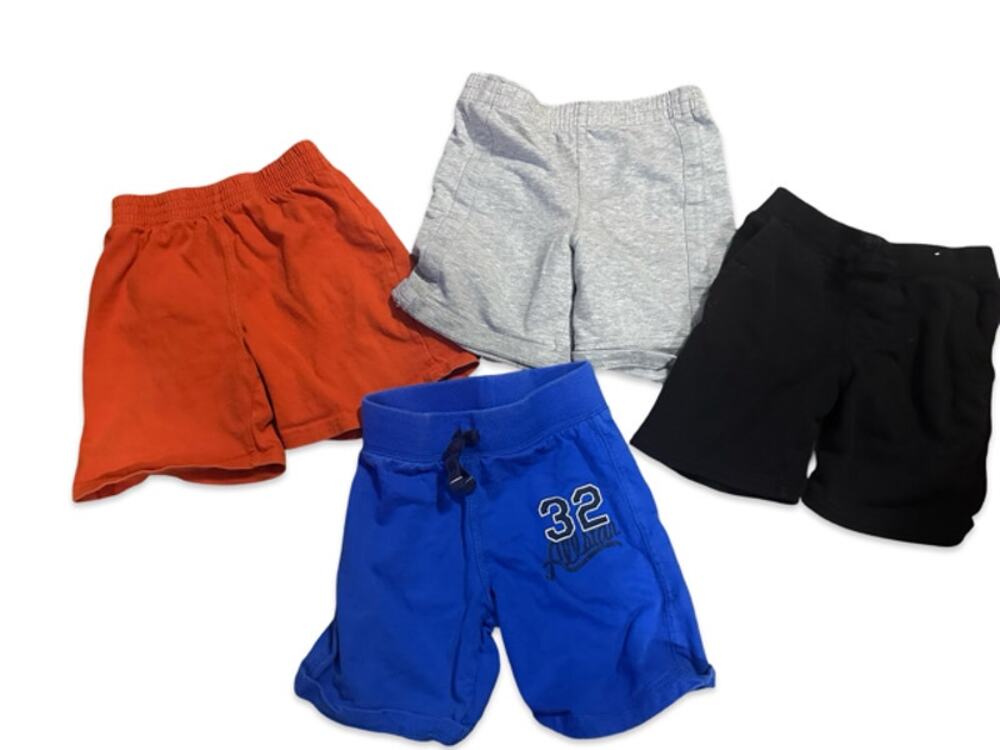 Lot of 4 Sz 4T shorts Carter’s, Circo, WonderKids, and Garanimals.